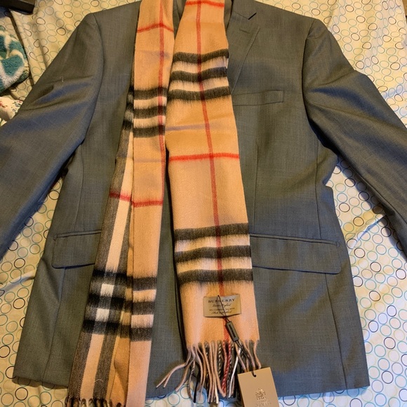 COPY - Burberry Scarf Unisex 50% Cashmere 50% Wool - Picture 2 of 3
